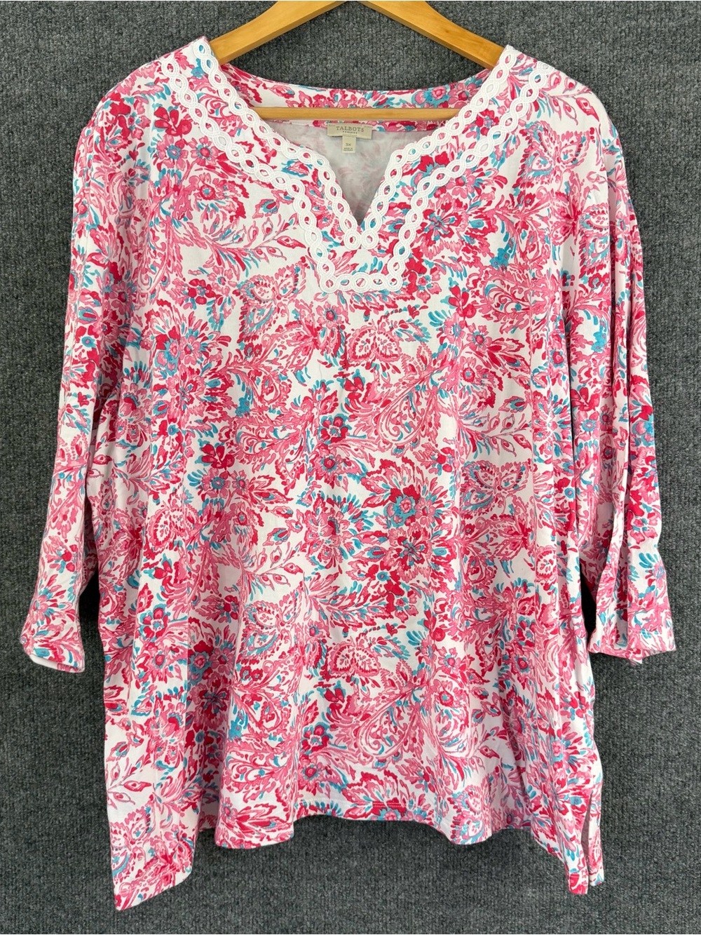 Talbots Womens 3X Pink Blue Floral 3/4 Sleeve Top Eyelet Split neckline Casual